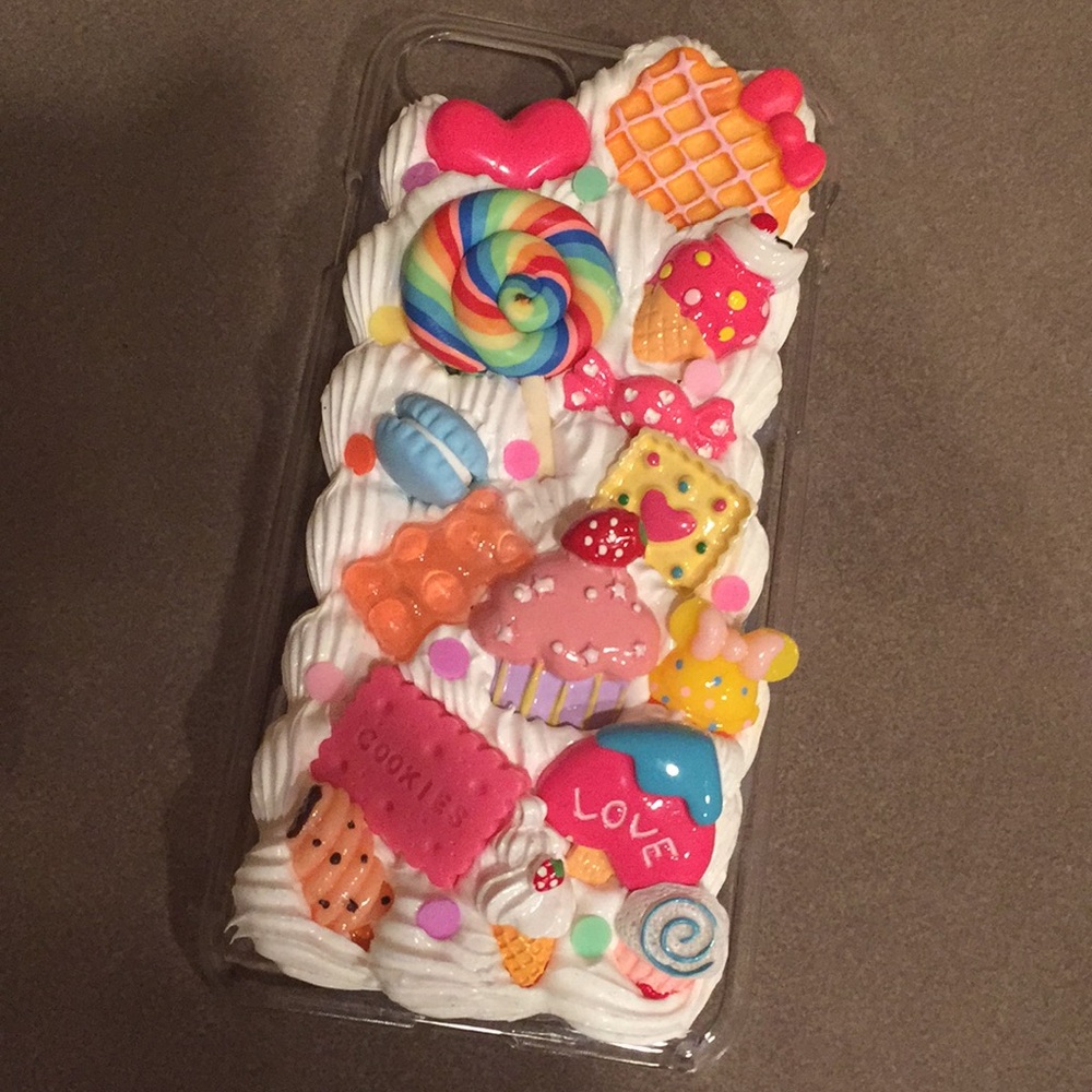 IPhone7/8 decoden Hello Kitty whipped phone case